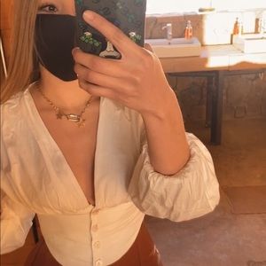 Meet your Posher, Carla